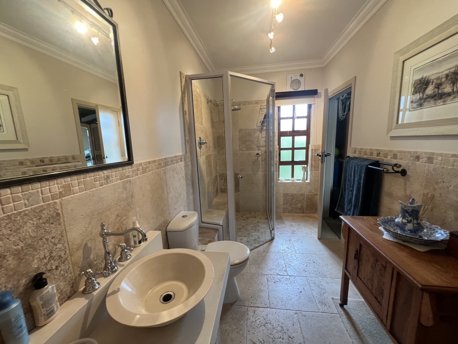 4 Bedroom Property for Sale in Blue Bend Eastern Cape